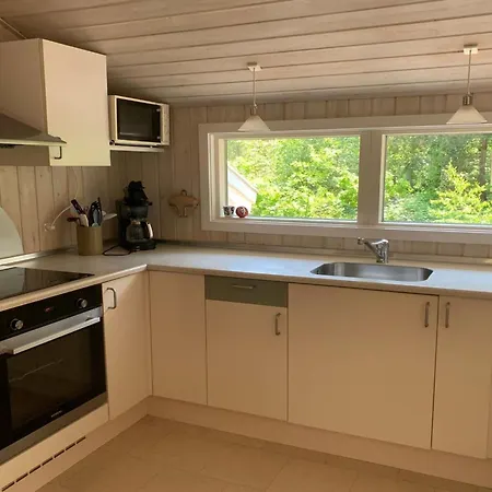 Holiday home Nea - 600m From The Sea By Interhome *